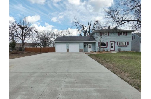 1122 Ivory Street, Seymour, WI 54165-8458