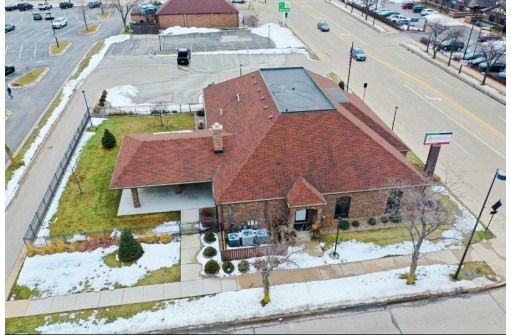 330 North Broadway Street, De Pere, WI 54115-2510