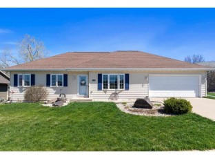 356 Leona Way Oakfield, WI 53065-9421