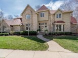 631 East Meadow Grove Boulevard Appleton, WI 54915-4521