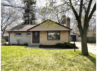 424 East Allouez Avenue Green Bay, WI 54301-2148