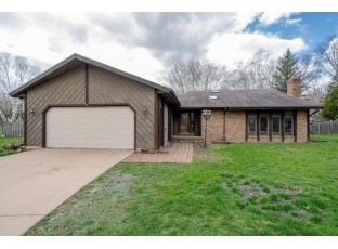 2844 Otto Court Green Bay, WI 54313