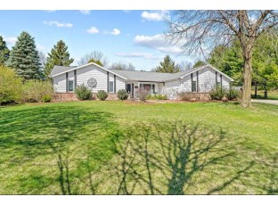 8355 Pheasant Run Trail Larsen, WI 54947