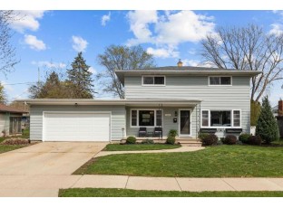 1066 Oak Street Neenah, WI 54956-4167