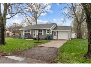 511 Wallace Street New London, WI 54961