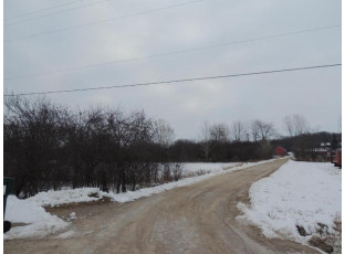 South Loop Road Larsen, WI 54947