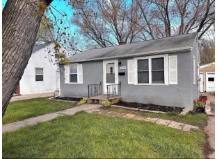 1123 Gross Avenue Green Bay, WI 54304-2555