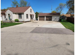 W394 Stumpf Avenue Sherwood, WI 54169