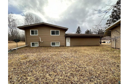 218 27th Ave E, Ashland, WI 54806