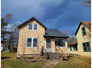 409 West 4th St Washburn, WI 54891