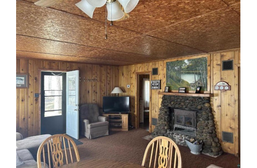 9865 Mccarry Lake Rd, Iron River, WI 54847