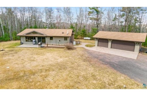 8494 South Oliphant Rd, South Range, WI 54874