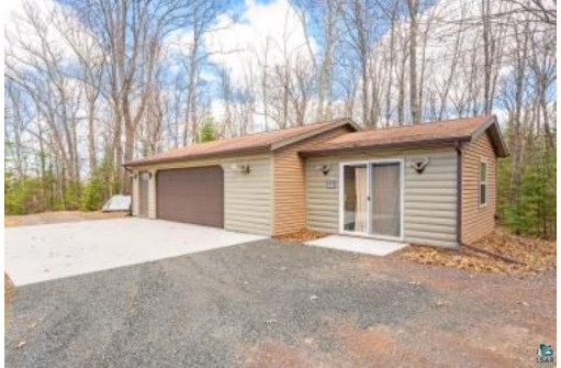 8494 South Oliphant Rd, South Range, WI 54874