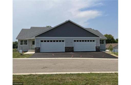 685 Heritage Lane, Hammond, WI 54015