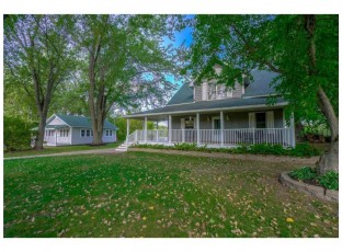1688 Rush Point Drive Stanchfield, MN 55080