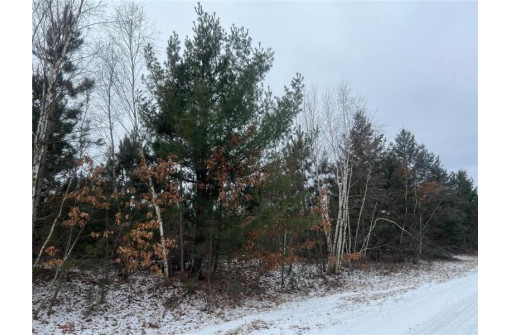 000 Mackey Ln, Trego, WI 54888