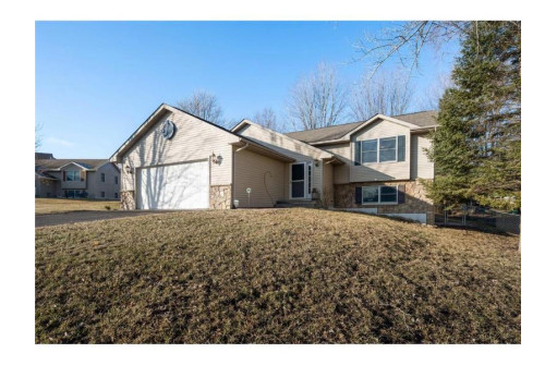 1523 Hillside Court, New Richmond, WI 54017