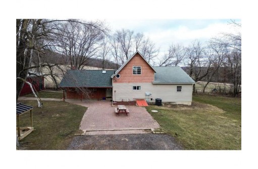 N7471 North Pine Creek Road, Hixton, WI 54635