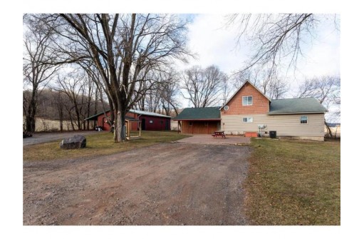 N7471 North Pine Creek Road, Hixton, WI 54635