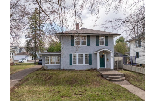 305 Garfield Avenue, Eau Claire, WI 54701