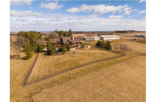 1579 County Road M, River Falls, WI 54022