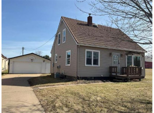 208 5th Avenue Strum, WI 54770