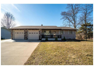 1217 Marilyn Avenue Durand, WI 54736