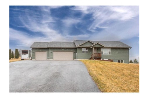 4931 Star Ridge Road, Eau Claire, WI 54703