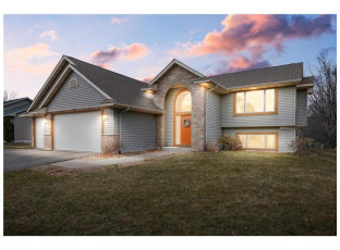 511 Patrick Court River Falls, WI 54022