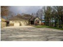 403 Grandview Heights Court, Menomonie, WI 54751