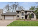 1474 Golf View Drive River Falls, WI 54022