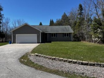 N5036 S Pine River Road Hessel, MI 49745