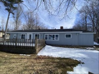 4698 S Westshore Sugar Island, MI 49783