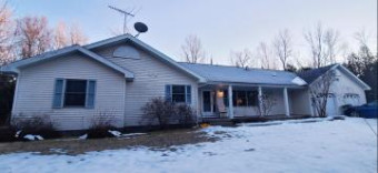 W1105 Old Portage Trl St. Ignace, MI 49781