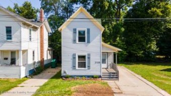 216 W Oakland Avenue Lansing, MI 48906