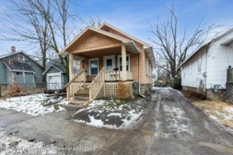 1809 E Kalamazoo Street Lansing, MI 48912