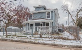 1343 Christopher St Street Lansing, MI 48906