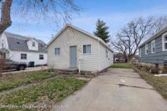 1516 Knollwood Avenue Lansing, MI 48906