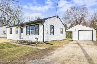 819 Michigan Street Eaton Rapid, MI 48827