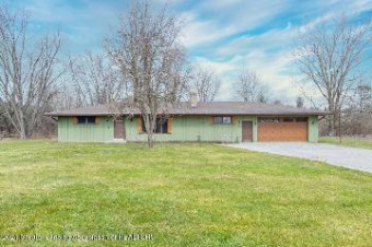 498 Piper Road Haslett, MI 48840