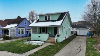 313 Kensington Road Lansing, MI 48910