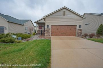 3964 Canyon Cove Holt, MI 48842