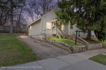 1141 Linwood Street Lansing, MI 48915