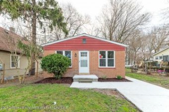 1324 Knollwood Avenue Lansing, MI 48906