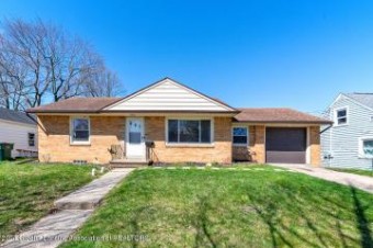 2508 Devonshire Avenue Lansing, MI 48910