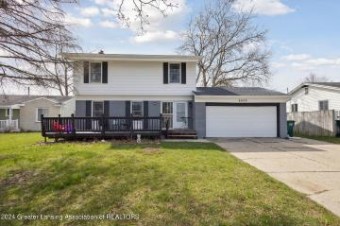 4049 Sheffield Boulevard Lansing, MI 48911