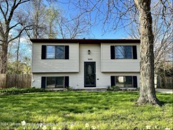 3182 Biber Street East Lansing, MI 48823