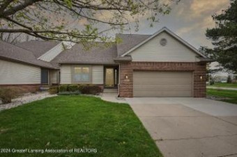 6004 Madeira Drive Lansing, MI 48917