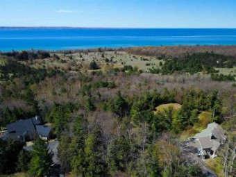 5830 Westward Passage Harbor Springs, MI 49740