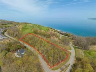 5104 Coastal Woods Court Bay Harbor, MI 49770